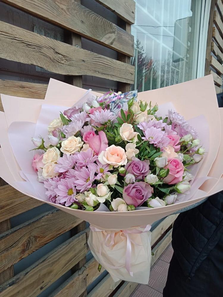 Букет цветов из: Розы и Хризантемы в Верее Раменского района