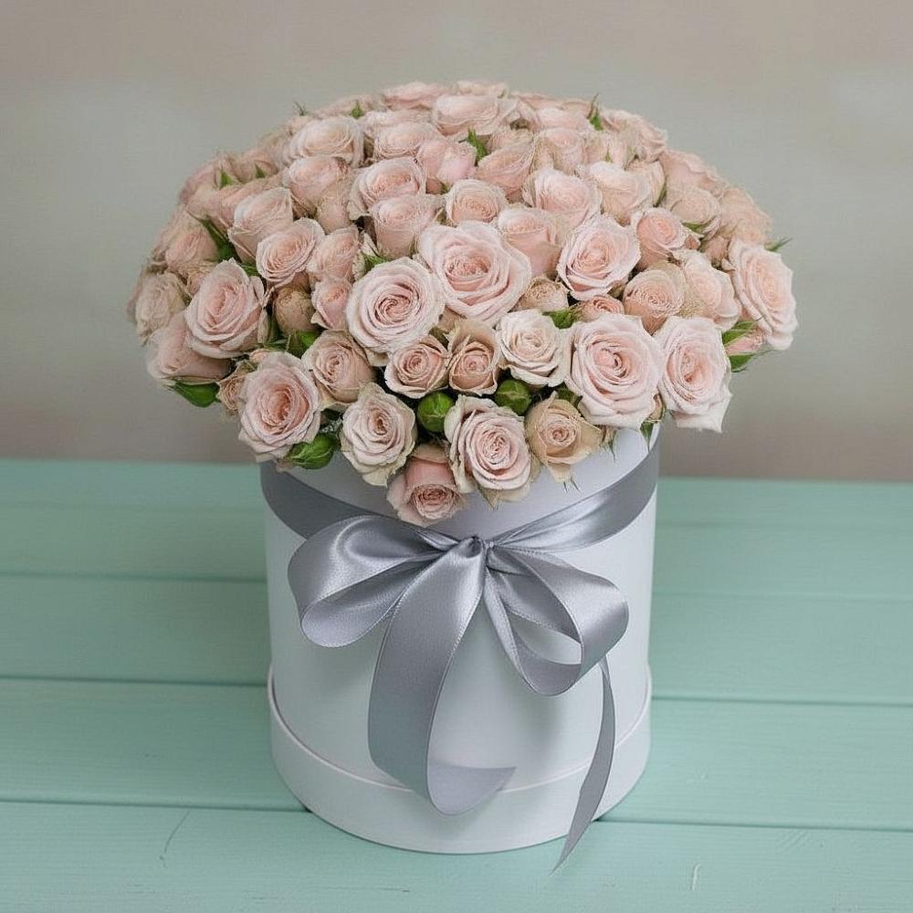 Цветочная композиция из Розы в шляпной коробке в Верее Раменского района